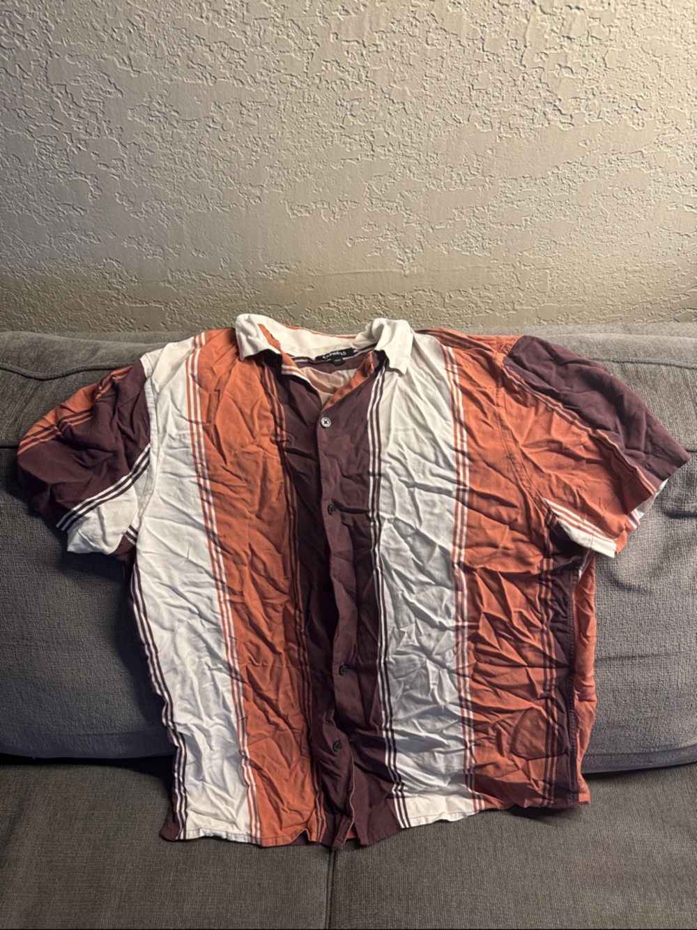Express Short Sleeve Button-Down Shirt in Rust, White, Brown